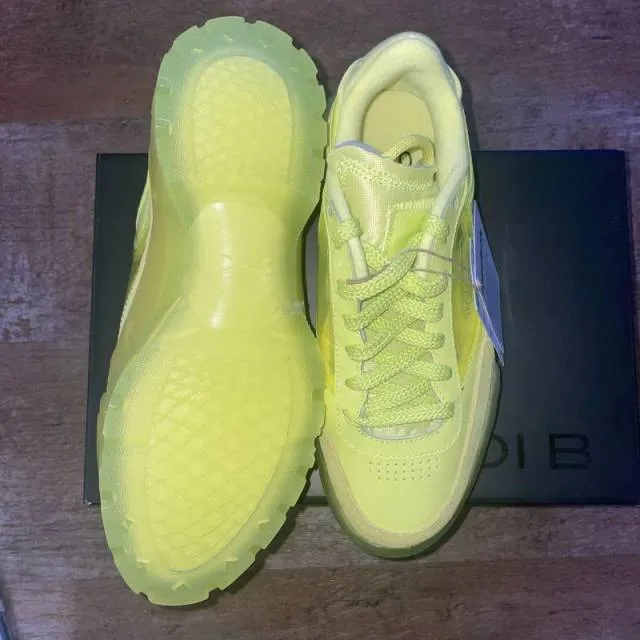 Cardi B x Club C Reebok "Vis Green" Size 6.5W