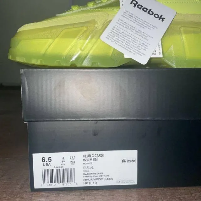 Cardi B x Club C Reebok "Vis Green" Size 6.5W