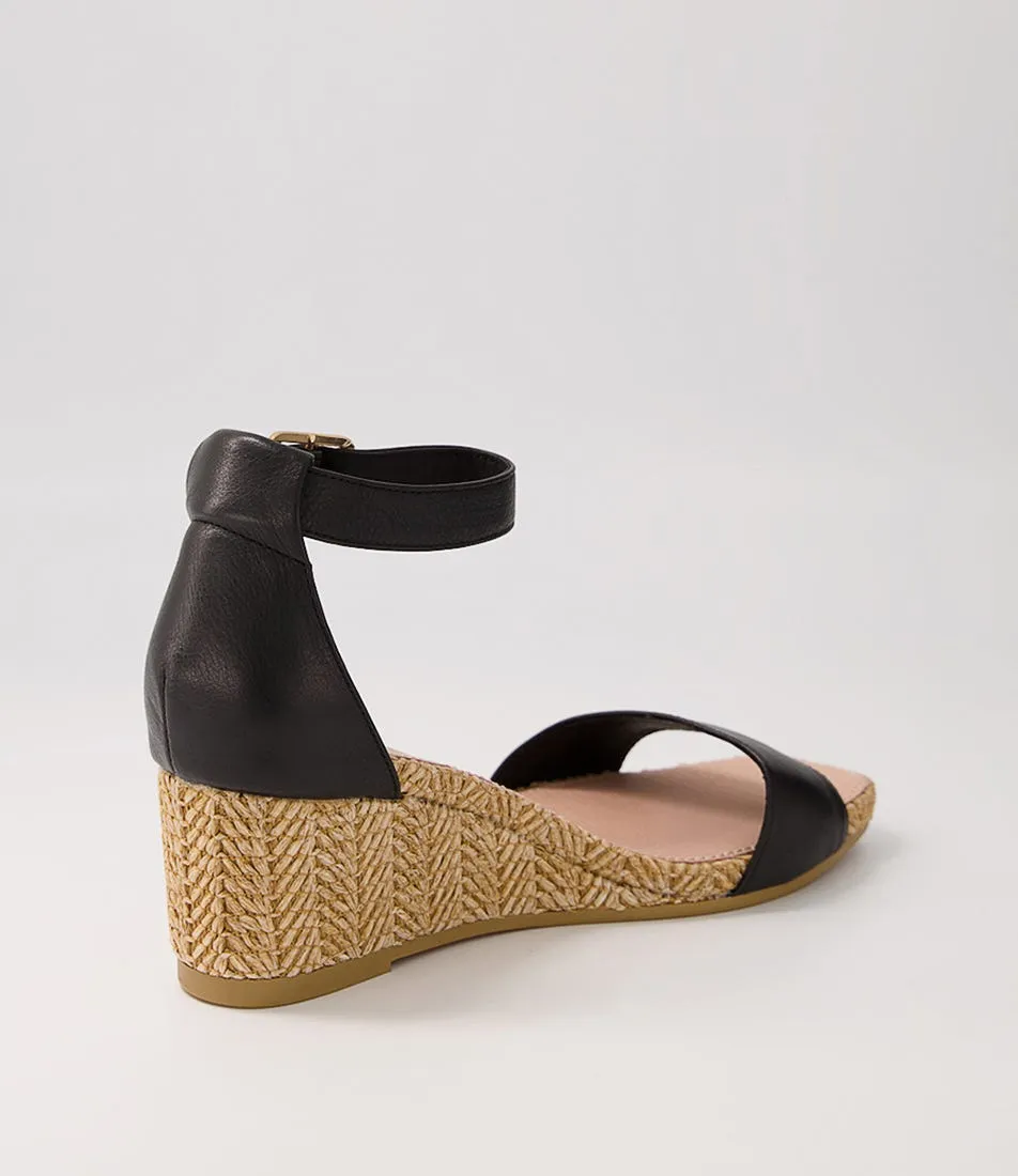 DJANGO & JULIETTE Woolysa Black Tan Leather Syn Raffia Sandals