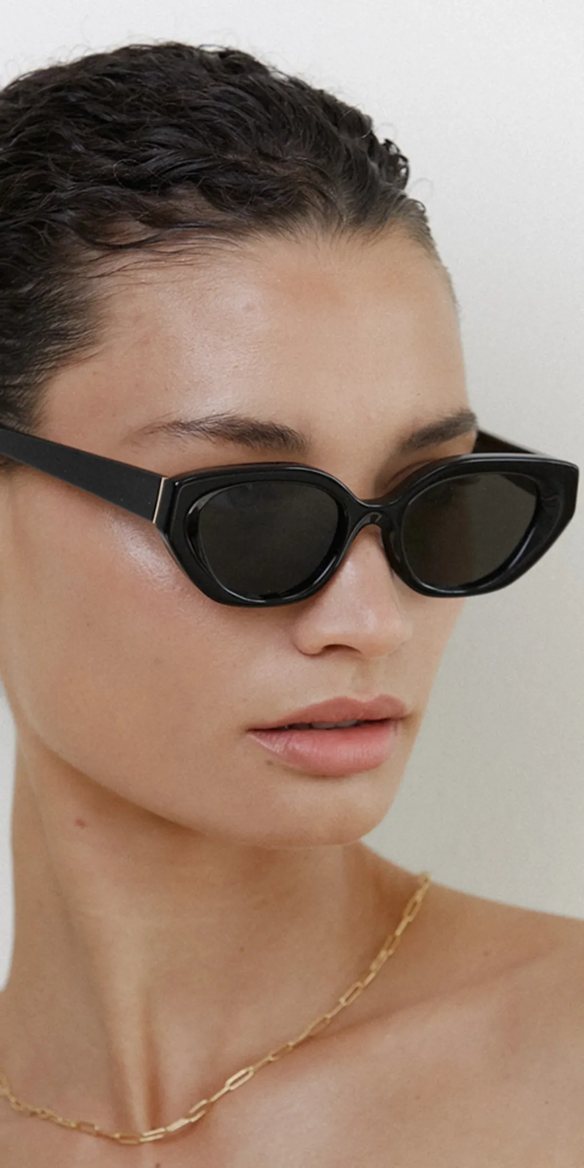 Le Chat Sunglasses - Black