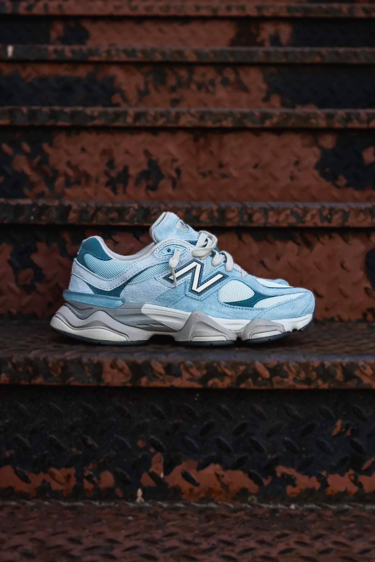 Mens New Balance 9060 (Chrome Blue) - U9060EED