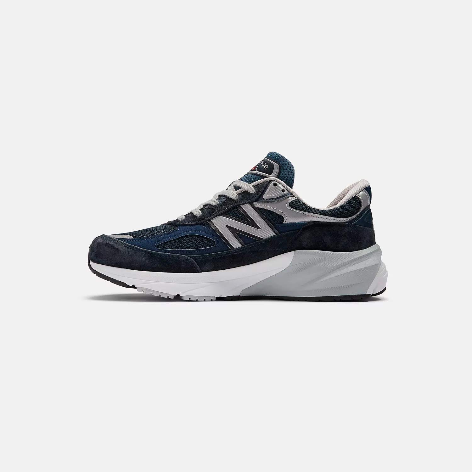 New Balance M990NV6, Navy/White (Made in USA) 