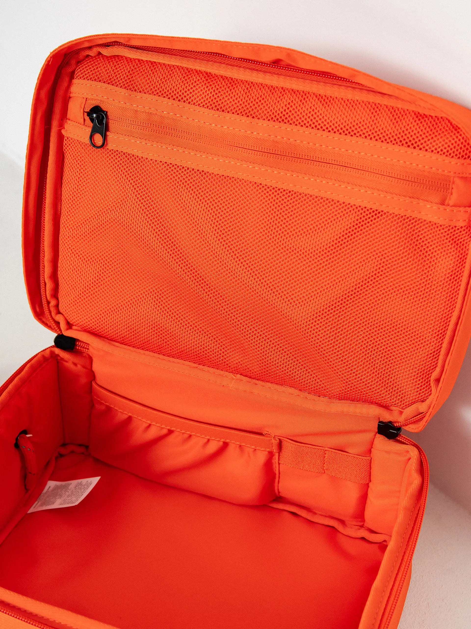 Nike SB Box Nike 8L Backpack (orange/orange/white)