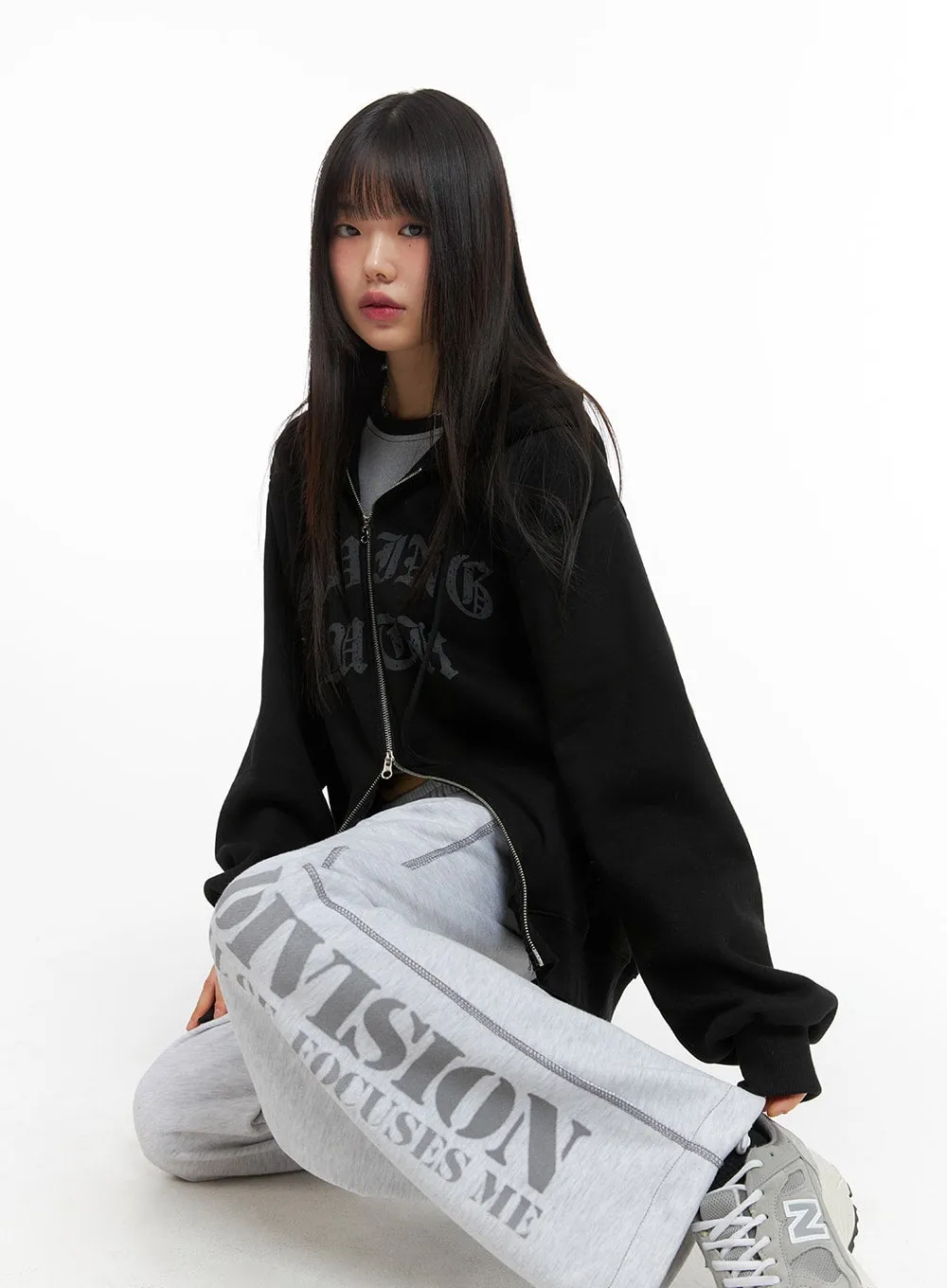 Oversized Zip-Up Hoodie CJ412