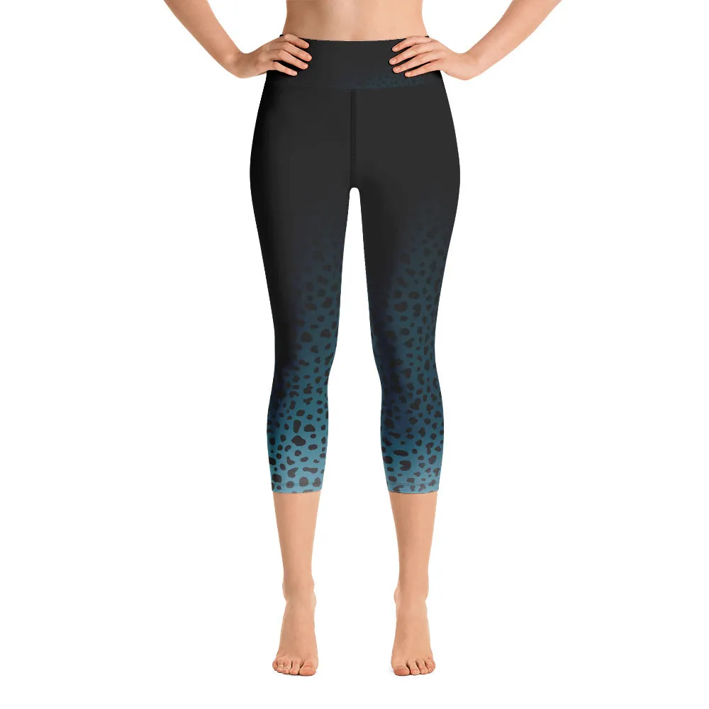 Phoebe Yoga Capri Leggings