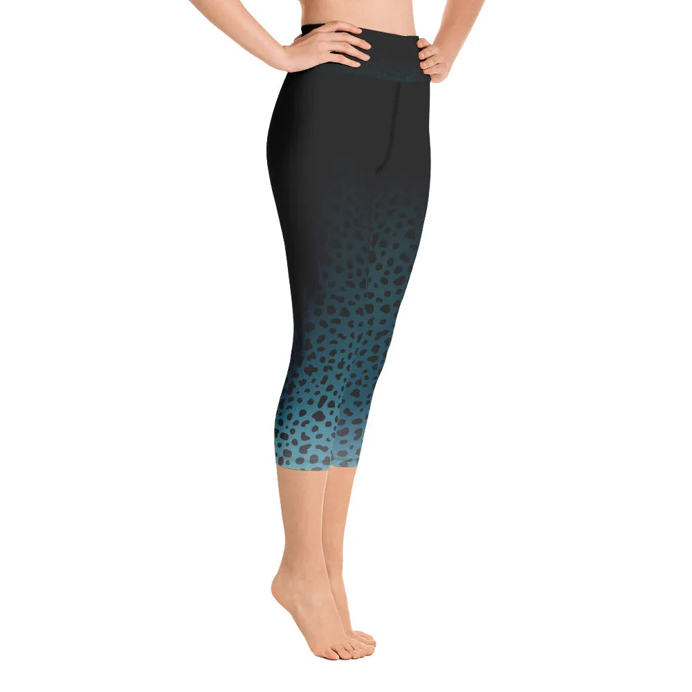 Phoebe Yoga Capri Leggings