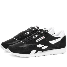 Reebok CL Nylon WBlack & White