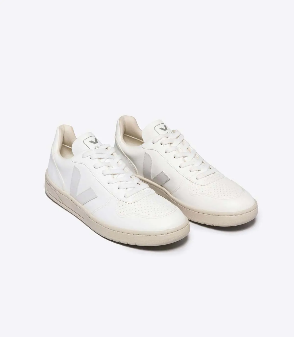 V-10 CWL Sneakers - Full White