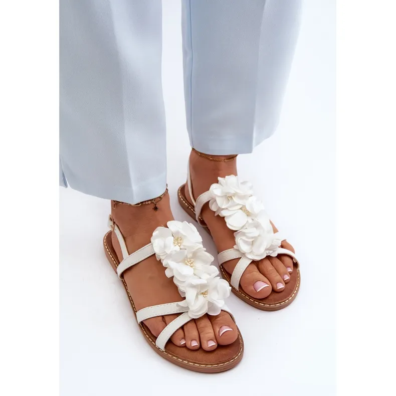 Women's Flat Sandals Decorated with Flowers, White Abidina