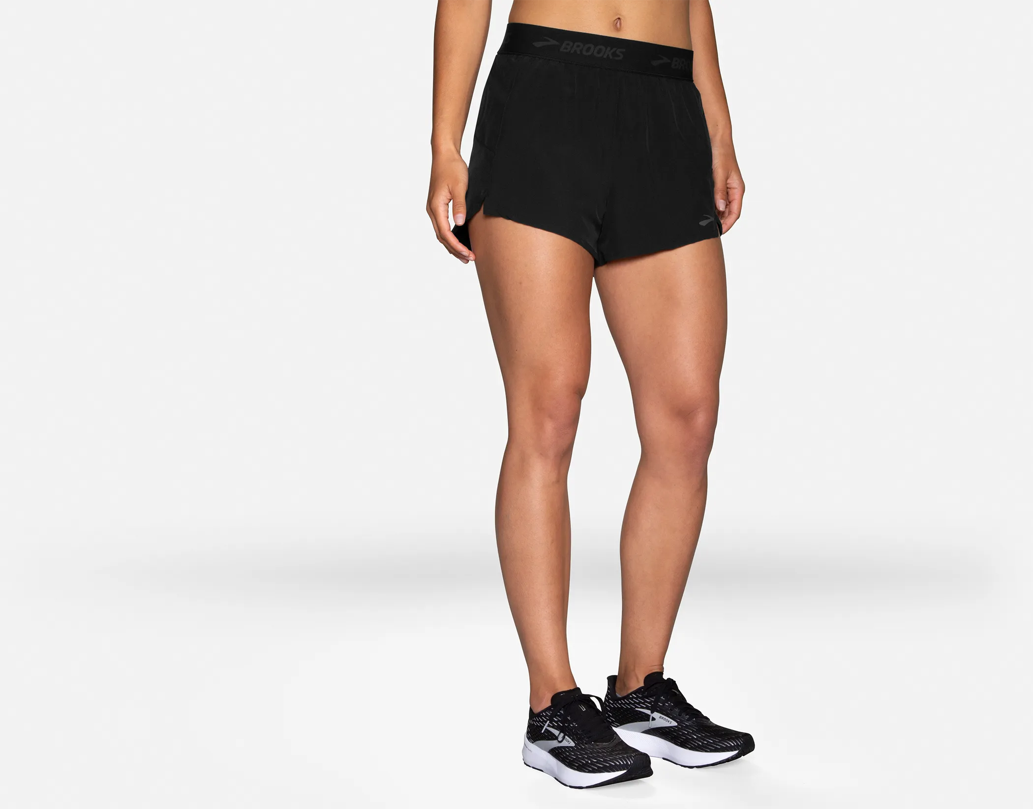 WOMEN'S CHASER 3'' SHORT