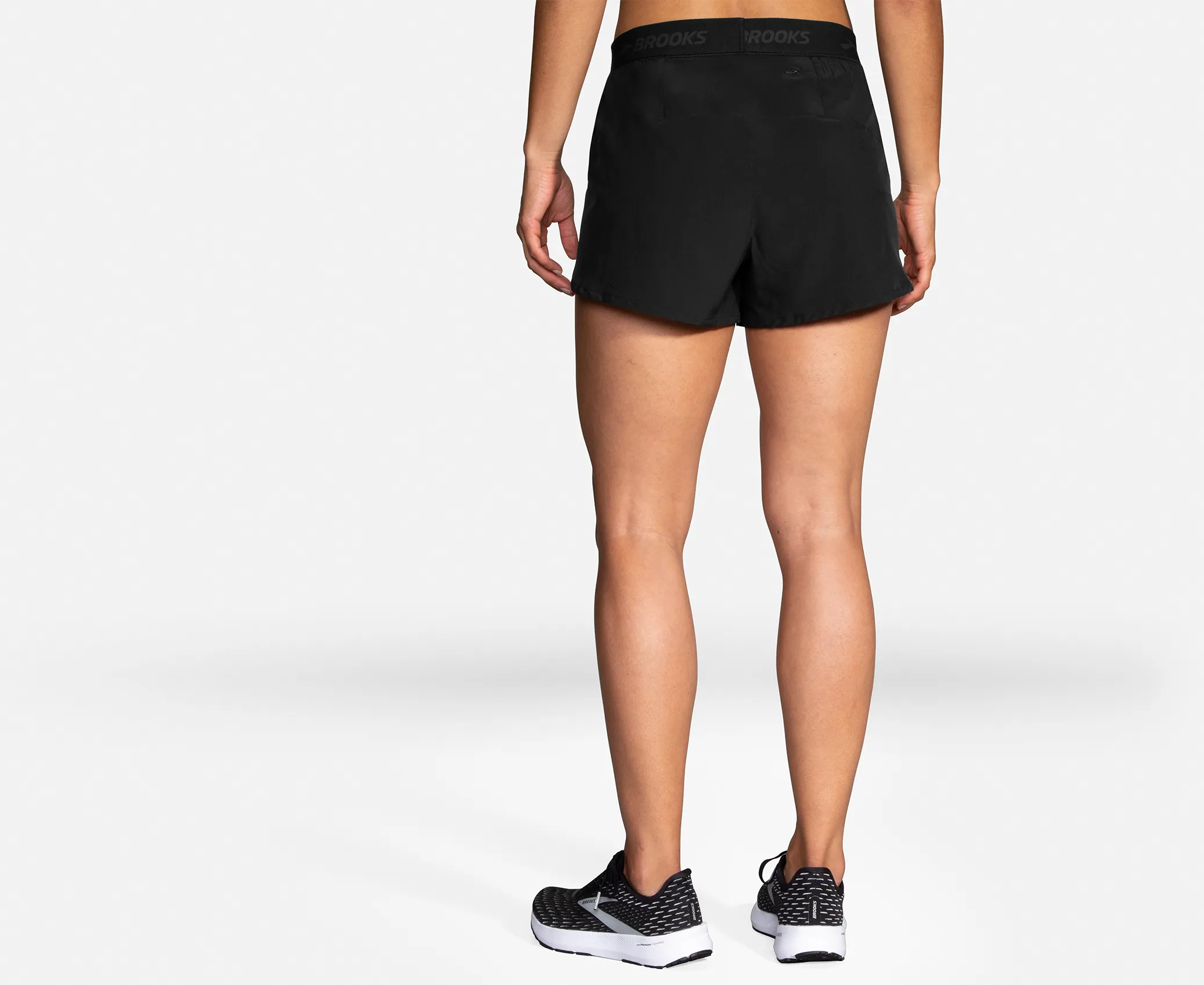 WOMEN'S CHASER 3'' SHORT